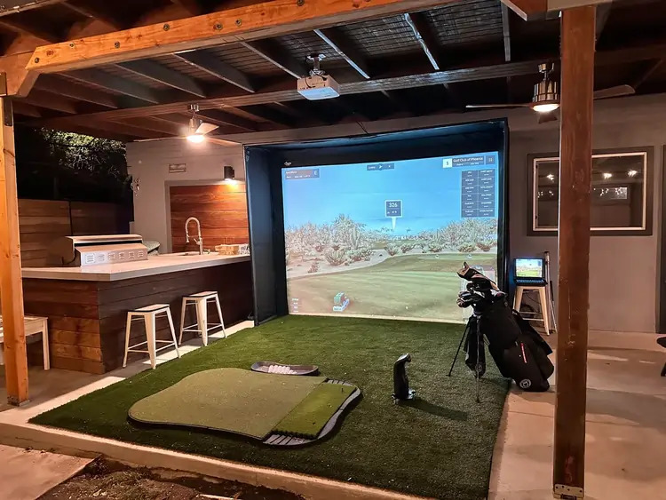 golf simulator room dimensions